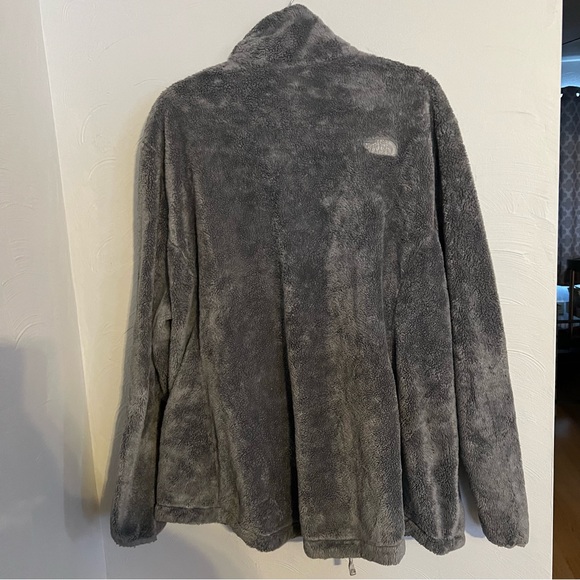 The North Face Gray Fleece Jacket - Picture 4 of 7
